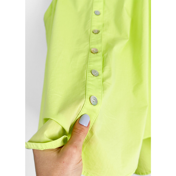 Finley Sleeveless Button Down Top in Limeade Bright Green medium - Picture 4 of 4